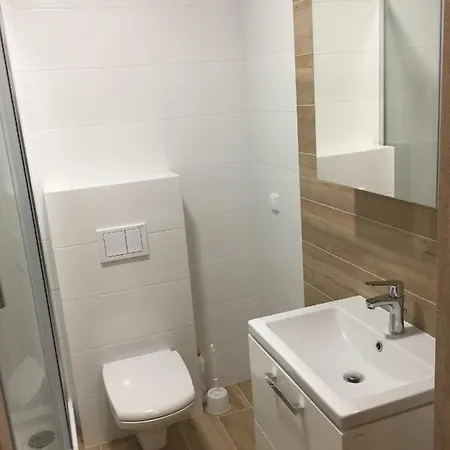 Apartament * شكلارسكا بوريبا